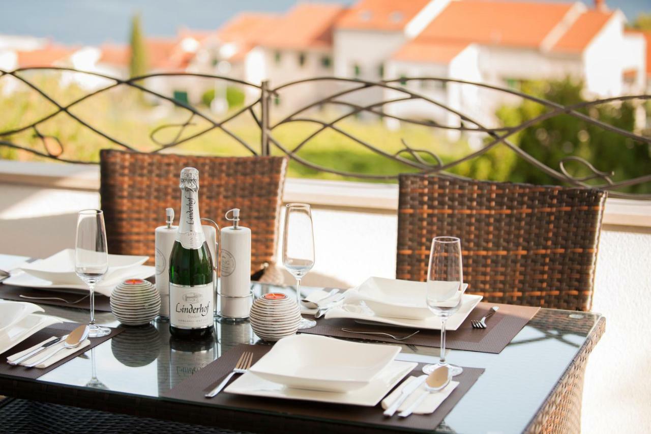 Crystal Sea - Bol - Brac Apartment Bagian luar foto